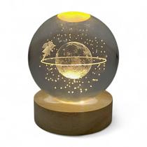 Bola de Cristal Luminária Sonho Lindo e Base de Madeira 6 cm