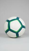 Bola de Futebol Campo Nº5 PVC/PU Costurada 32 Gomos Bola de Futebol Campo Nº5 PVC/PU Costurada 32 Gomos
