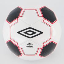 Bola Umbro Clássico Campo Branca e Preta