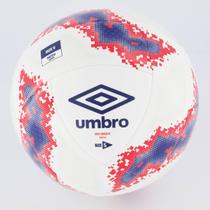 Bola Umbro Neo Swerve Match FQ Campo Branca Bola Umbro Neo Swerve Match FQ Campo Branca