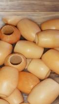 Bolinhas de Madeira Modelo Barril 22mm - 50 Unidades