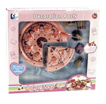 Bolo de Morango Colorido Multikids