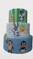 Bolo fake baby looney tunes 3 andares Bolo fake baby looney tunes 3 andares