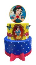 Bolo fake branca de neve