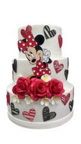 Bolo fake minnie 3 andares