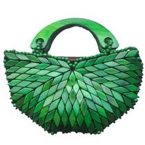 Bolsa Artesanal Losango Madeira Verde, Meia Lua, Corte Reto