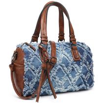 Bolsa Barrel Dasein feminina de material vegano macio azul jeans Bolsa Barrel Dasein feminina de material vegano macio azul jeans