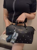 Bolsa baú Rebeca bombom com estrela na ponta