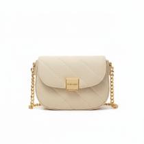 Bolsa Beira Rio Feminina Creme Matelassê Elegância com Alça Corrente -