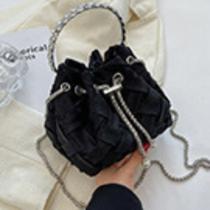 Bolsa Bucket Bag Trançada Minority Design - Moda e Estilo