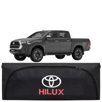 Bolsa Caçamba Para Toyota Hilux 1997/2026 SR SRV GR Sport Impermeável 200Litros Com Logo Bordado