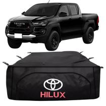 Bolsa Caçamba Para Toyota Hilux CD/CS 1997 A 2026 840Litros Com Estampa Em Bordado