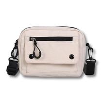 Bolsa Casual Pequena em Lona Bolsa Casual Pequena em Lona