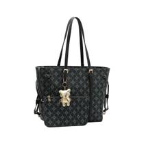 Bolsa Chenson Feminina 3485384 Preto Bolsa Chenson Feminina 3485384 Preto