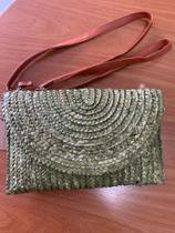 Bolsa clouti junco cor neutra com alça setin Bolsa clouti junco cor neutra com alça setin