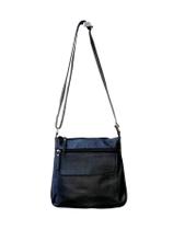 Bolsa Couro Atual Bolsos Preta Transversal 1495 - Preto