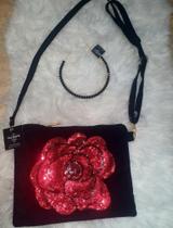 Bolsa cross boby camurça bordado em paetê forro interno animal print