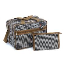 Bolsa de Mão Casual com 3 Repartições e Necessaire Versátil - Estampa Zig Zag Bolsa de Mão Casual com 3 Repartições e Necessaire Versátil - Estampa Zig Zag