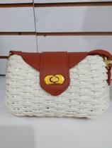 Bolsa de palha retangular arredondada bege