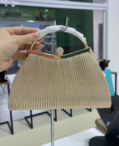 Bolsa dourada para festa