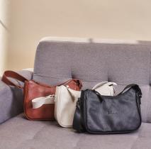 Bolsa em Couro Média - Preto Bolsa em Couro Média - Preto