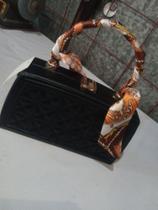 Bolsa feminina bem versatil Bolsa feminina bem versatil