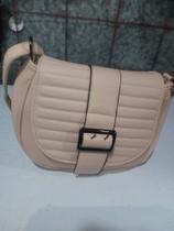 Bolsa feminina bem versatil Bolsa feminina bem versatil