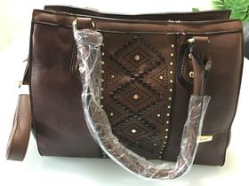 Bolsa Feminina Café Aplique - Queen