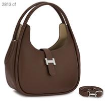 Bolsa Feminina de Ombro e Transversal Inspiração Luxo Meia Lua com Divisões 2813 Cor:Vermelha Bolsa Feminina de Ombro e Transversal Inspiração Luxo Meia Lua com Divisões 2813 Cor:Vermelha