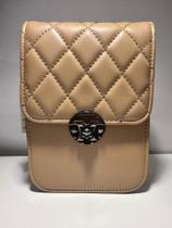 Bolsa feminina em couro bege claro