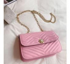 Bolsa Feminina Envelope Onda Alça Corrente Dourada Couro