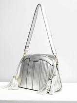 Bolsa Feminina Estilosa Com Barbicacho Pit Bull Ref: 86958 Bolsa Feminina Estilosa Com Barbicacho Pit Bull Ref: 86958