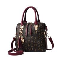 Bolsa Feminina Grande de Couro PU com Borla e Letras - Bolsa de Ombro Fashion