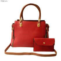 Bolsa Feminina Mão / Transversal com Divisões e Necessaire 7050