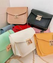 Bolsa feminina mini bag colorida com corrente dourada - Caprichosa bolsa