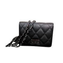 Bolsa Feminina Mini Bag Matelassê Alça Trançada Em Corrente Bolsa Feminina Mini Bag Matelassê Alça Trançada Em Corrente