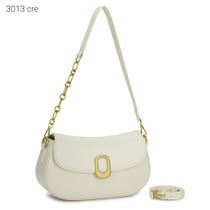 Bolsa Feminina Ombro / Transversal Inspiração Luxo com Detalhe de Corrente na Alça 3013 Bolsa Feminina Ombro / Transversal Inspiração Luxo com Detalhe de Corrente na Alça 3013