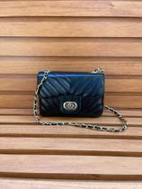 Bolsa Feminina Pequena com Corrente Alça Transversal de Lado Ombro cor Preto