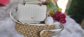 Bolsa feminina pequena Bolsa feminina pequena