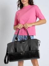 Bolsa Feminina Petite Jolie Mala Weekend Divisoria Cor Preto Fosco PJ10215