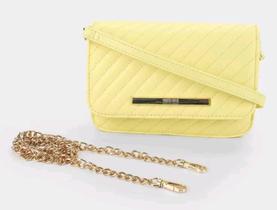 Bolsa Feminina transversal com corrente Bolsa Feminina transversal com corrente