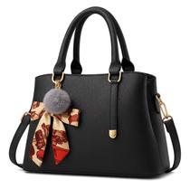 Bolsa Feminina Transversal Couro PU Luxo Grande Alça Ajustável Zíper Reforçado Design Elegante Social Executiva Alça de Mão Chaveiro Pompom