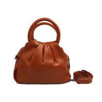 Bolsa feminina transversal de couro média caramelo Jade Bolsa feminina transversal de couro média caramelo Jade