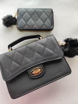 Bolsa Feminina Transversal de Ombro Pequena Kit Bolsa Feminina Mais Carteira Bolsa Preta Bolsa Feminina Transversal de Ombro Pequena Kit Bolsa Feminina Mais Carteira Bolsa Preta
