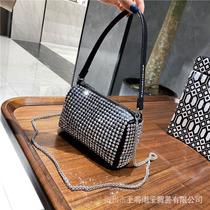 Bolsa Feminina Transversal Pequena Pedras