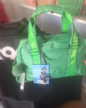 Bolsa Fitness Material Impermeável Verde Bandeira Bolsa Fitness Material Impermeável Verde Bandeira
