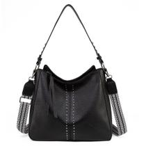 Bolsa Hobo Montana West MWC-128ABK em material vegano para mulheres Bolsa Hobo Montana West MWC-128ABK em material vegano para mulheres