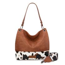 Bolsa Hobo Montana West Wrangler em material vegano WG20-9181BR
