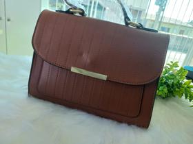Bolsa marrom