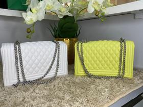 bolsa media com alça de corrente